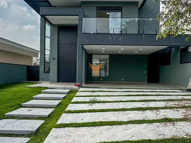 Casa com 300m² 4 quartos e 6 banheiros, à venda, no bairro Jardim do Golf I em Jandira