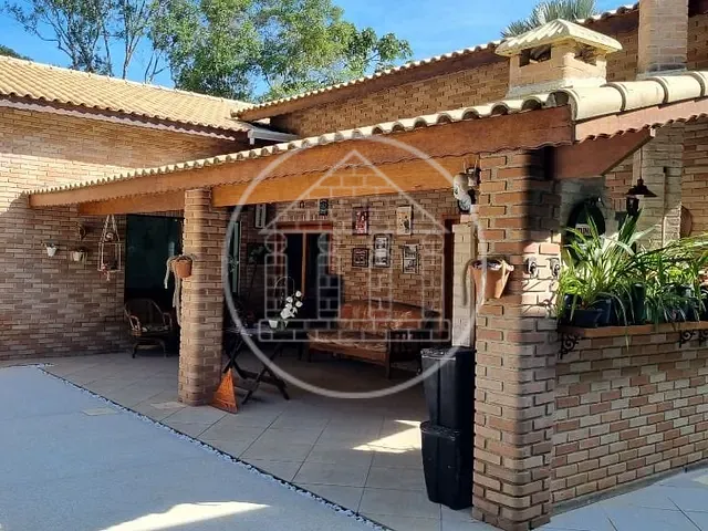 Casa com 920m² 3 quartos e 1 banheiro, à venda, no bairro Fazenda da Ilha em Embu-Guaçu