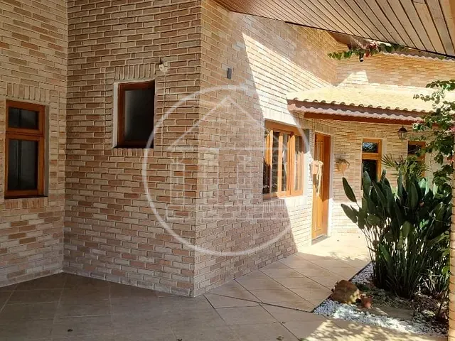 Casa com 920m² 3 quartos e 1 banheiro, à venda, no bairro Fazenda da Ilha em Embu-Guaçu