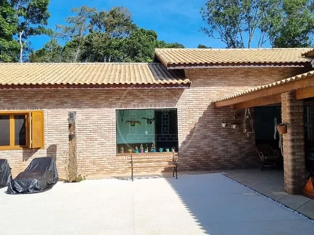 Casa com 920m² 3 quartos e 1 banheiro, à venda, no bairro Fazenda da Ilha em Embu-Guaçu