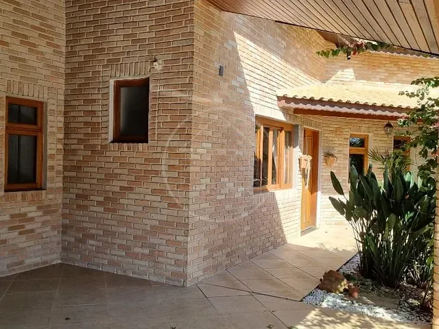 Casa com 920m² 3 quartos e 1 banheiro, à venda, no bairro Fazenda da Ilha em Embu-Guaçu