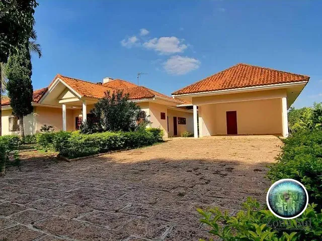Casa com 2042m² 3 quartos e 5 banheiros, à venda ou para alugar, no bairro City Castello em Itu