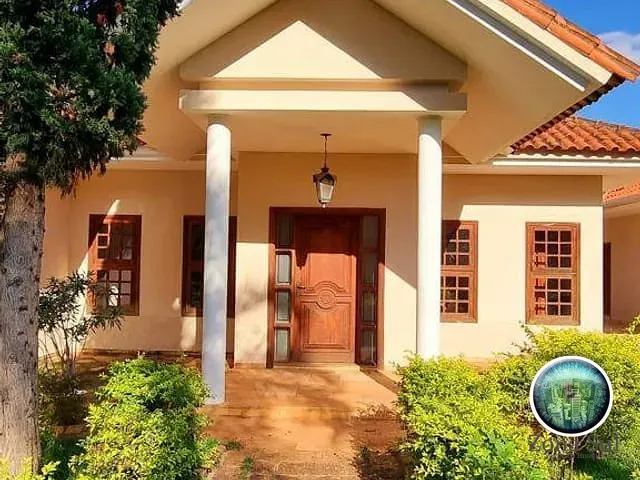 Casa com 2042m² 3 quartos e 5 banheiros, à venda ou para alugar, no bairro City Castello em Itu