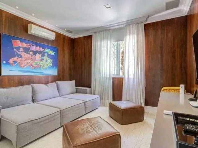 Casa 4 quartos e 7 banheiros, à venda, no bairro Granja Julieta em São Paulo