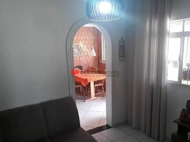 Casa com 400m² 4 quartos e 1 banheiro, à venda, no bairro Vila Lucia em São Paulo