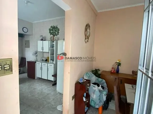 Casa com 180m² 1 quarto e 1 banheiro, à venda, no bairro Quinta da Paineira em São Paulo