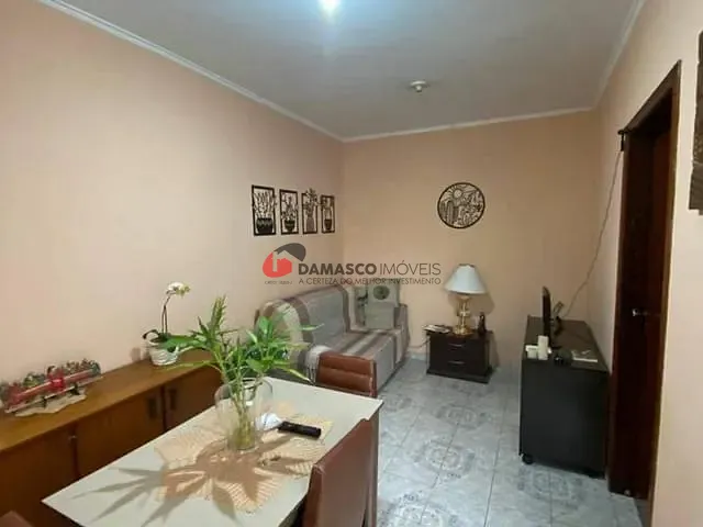 Casa com 180m² 1 quarto e 1 banheiro, à venda, no bairro Quinta da Paineira em São Paulo