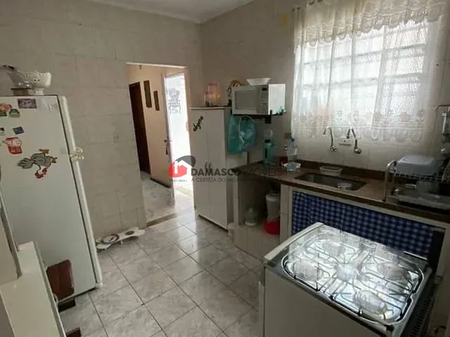 Casa com 180m² 1 quarto e 1 banheiro, à venda, no bairro Quinta da Paineira em São Paulo