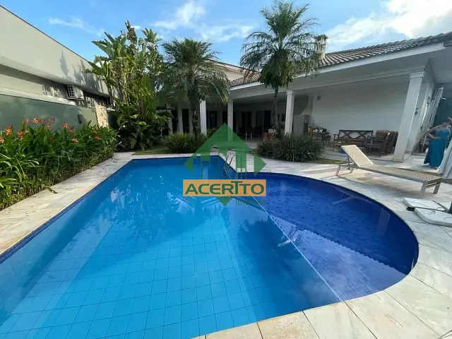 Casa com 880m² 4 quartos e 6 banheiros, à venda, no bairro Vila Nova em Araçatuba