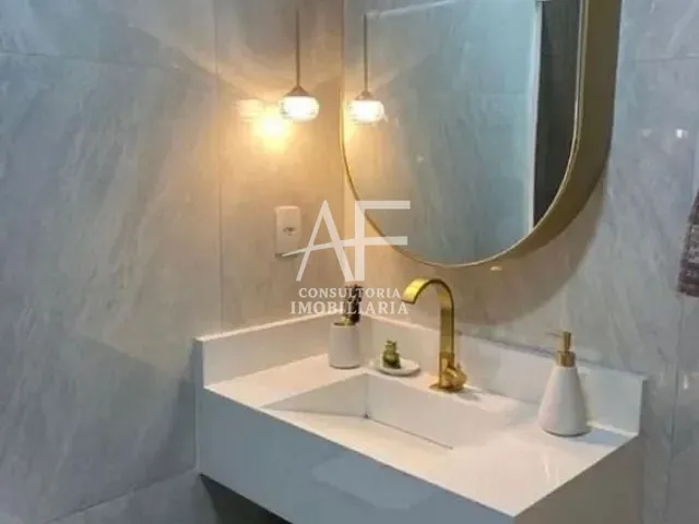 Casa com 300m², à venda, no bairro Jardim das Nações em Taubaté