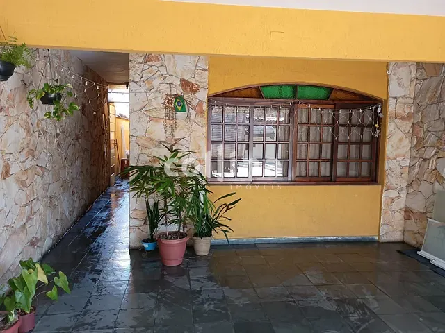 Casa com 175m² 3 quartos e 3 banheiros, à venda, no bairro Pestana em Osasco