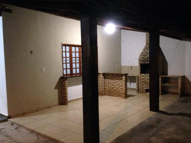Casa com 287m² 3 quartos e 2 banheiros, à venda, no bairro Morada do Ouro em Cuiabá