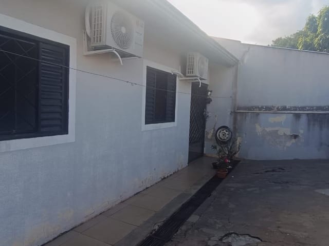 Casa 3 quartos e 1 banheiro, à venda, no bairro Jardim Alvorada em Cambé