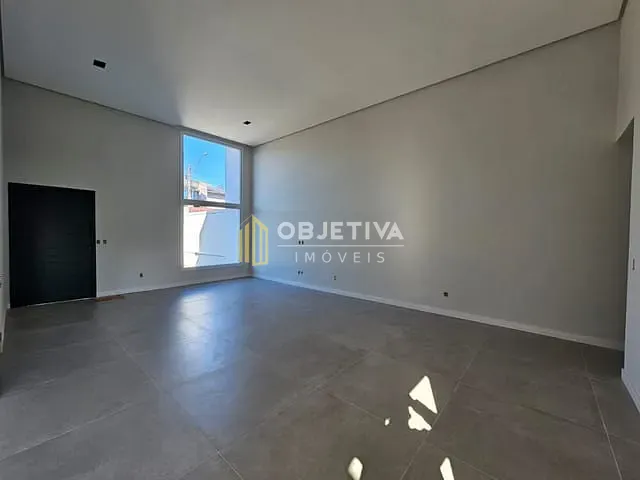 Casa com 363m² 3 quartos e 3 banheiros, à venda, no bairro Jardim Mauá em Novo Hamburgo