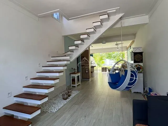 Casa com 219m² 3 quartos e 4 banheiros, à venda, no bairro Boraceia em Bertioga