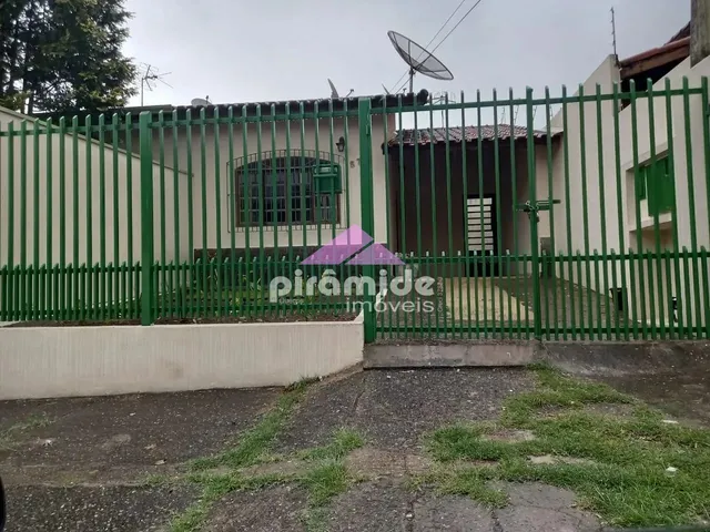 Casa com 10m² 2 quartos e 2 banheiros, para alugar, no bairro Jardim das Indústrias em São José Dos Campos