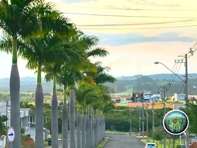 Casa 2 quartos e 2 banheiros, à venda, no bairro Jardim São Lucas em Salto de Pirapora