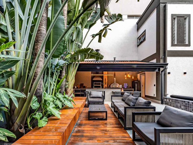 Casa 3 quartos e 5 banheiros, à venda ou para alugar, no bairro Brooklin Paulista em São Paulo