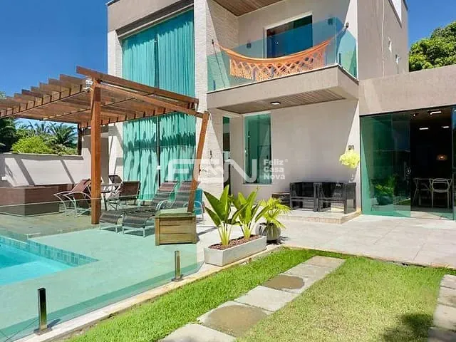 Casa 5 quartos e 4 banheiros, à venda ou para alugar, no bairro Guarajuba (Monte Gordo) em Camaçari