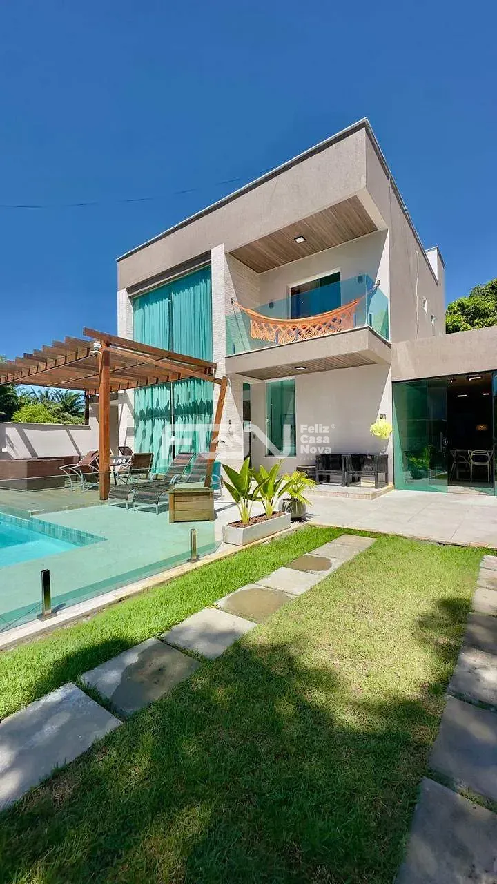 Casa, 5 quartos, 220 m² - Foto 1