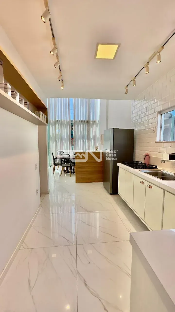 Casa, 5 quartos, 220 m² - Foto 8