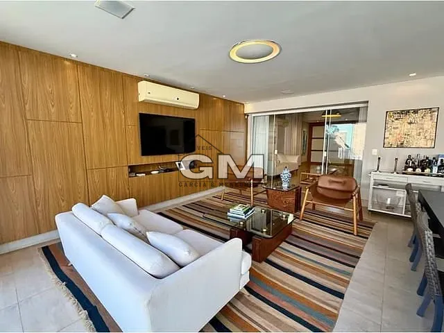 Casa 3 quartos e 5 banheiros, à venda, no bairro Vila do Golf em Ribeirão Preto