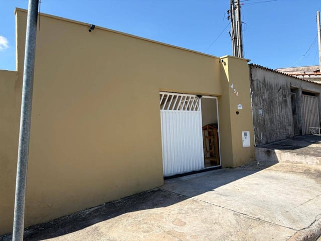 Casa com 200m² 2 quartos e 1 banheiro, à venda, no bairro Residencial São Luís em Campinas