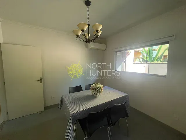 Casa com 420m² 4 quartos e 3 banheiros, à venda, no bairro Glória em Joinville