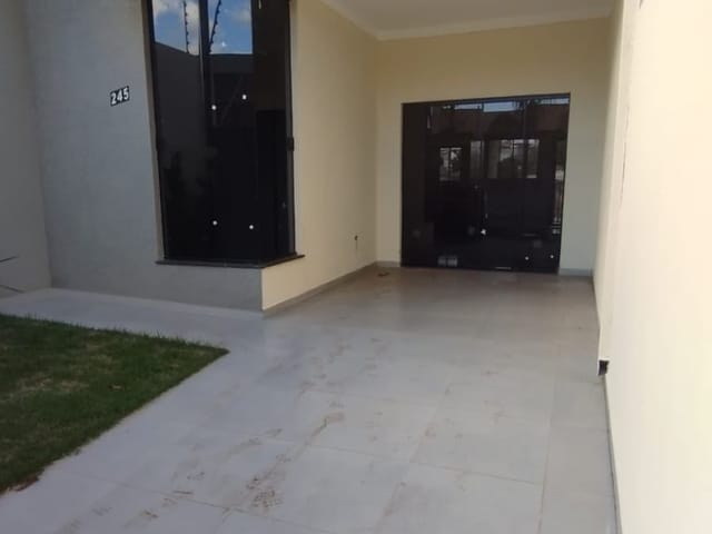 Casa 3 quartos e 1 banheiro, à venda, no bairro Jardim Nova Cambé em Cambé