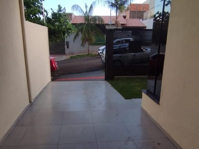 Casa 3 quartos e 1 banheiro, à venda, no bairro Jardim Nova Cambé em Cambé
