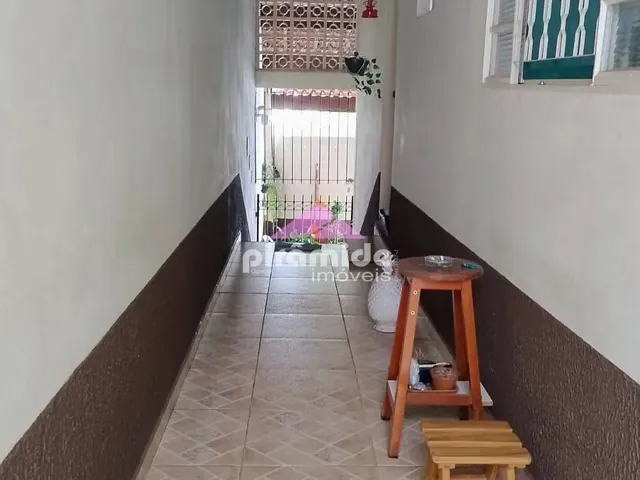 Casa com 10m² 2 quartos e 1 banheiro, à venda, no bairro Jardim Minas Gerais em São José Dos Campos
