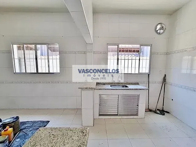 Casa com 298m² 3 quartos e 2 banheiros, à venda, no bairro Jardim Paraíba em Jacareí