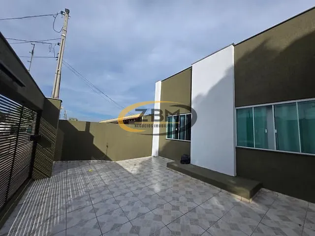 Casa com 275m² 3 quartos e 3 banheiros, à venda, no bairro Pacaembu em Londrina