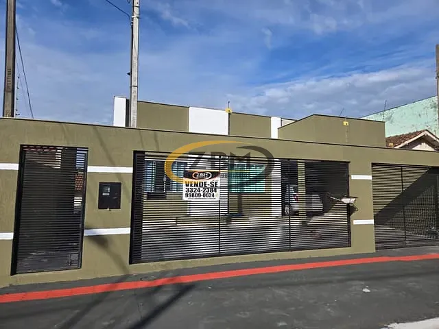 Casa com 275m² 3 quartos e 3 banheiros, à venda, no bairro Pacaembu em Londrina