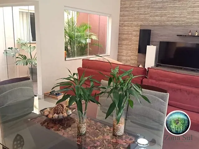 Casa com 250m² 3 quartos e 3 banheiros, à venda, no bairro Jardim Bertanha em Sorocaba
