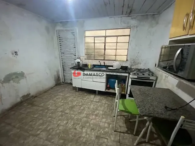 Casa com 1498m² 1 quarto e 1 banheiro, à venda, no bairro Vila Palmares em Santo André