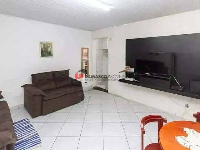 Casa com 240m² 3 quartos e 2 banheiros, à venda, no bairro Jardim Ana Rosa em São Paulo