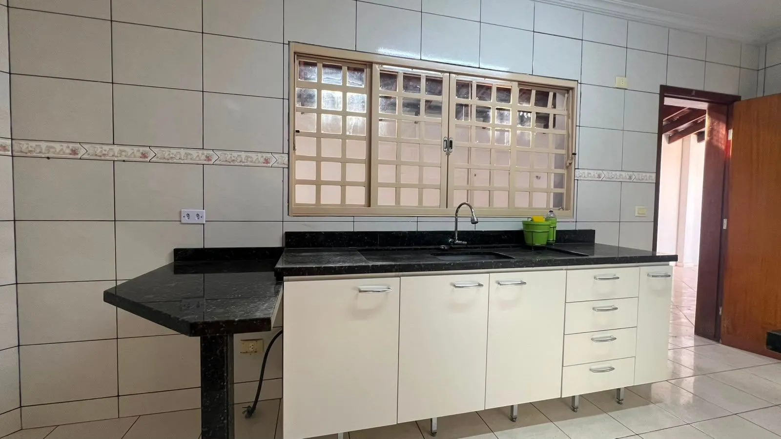 Casa, 3 quartos, 290 m² - Foto 9