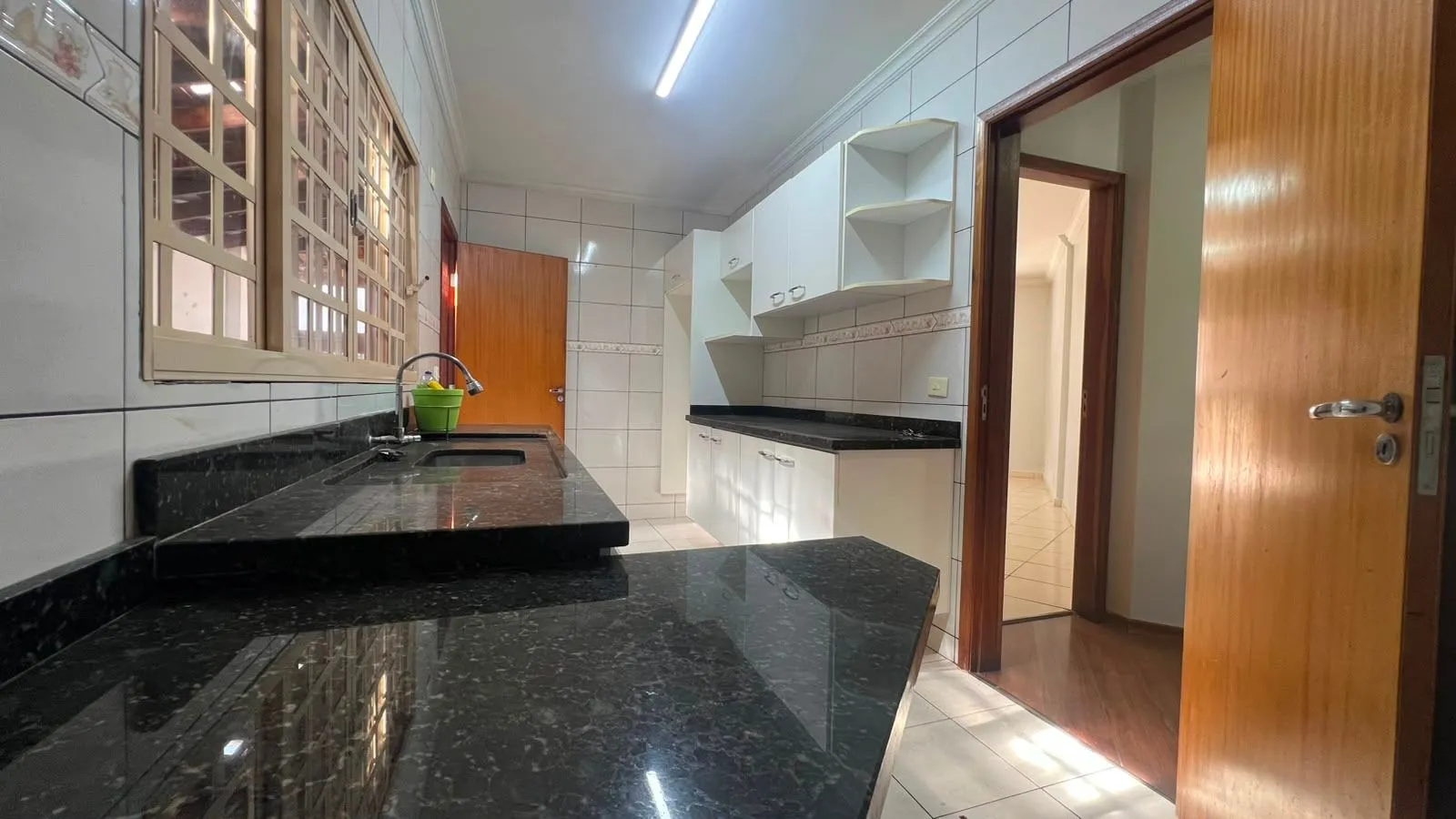 Casa, 3 quartos, 290 m² - Foto 10