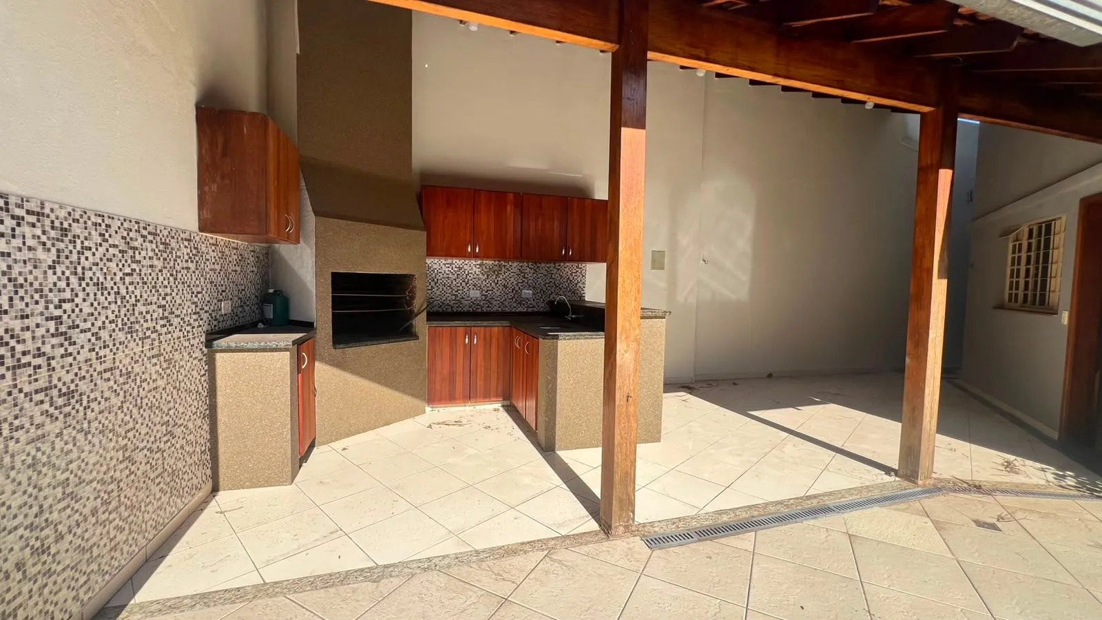Casa, 3 quartos, 290 m² - Foto 23