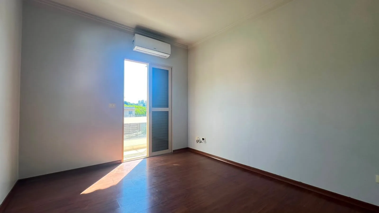 Casa, 3 quartos, 290 m² - Foto 37