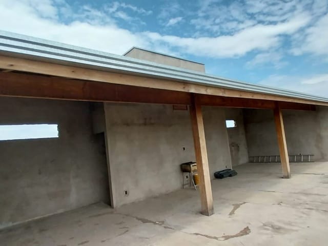 Casa com 250m² 2 quartos e 2 banheiros, à venda, no bairro Jardim Santa Rosa em Campinas