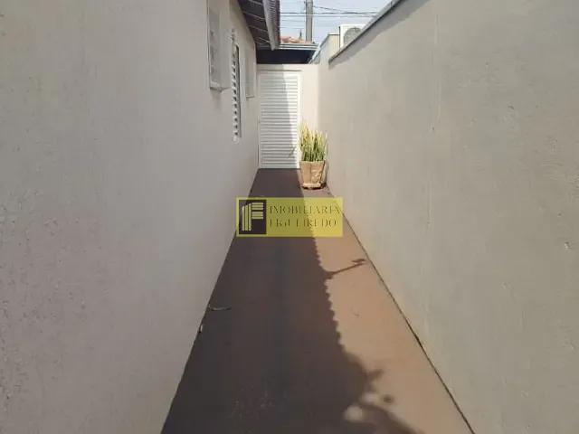 Casa com 199m² 3 quartos e 2 banheiros, à venda, no bairro Condomínio Residencial Jardins de Barcelona em São José do Rio Preto