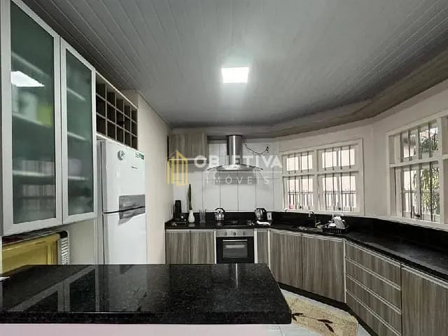 Casa com 316m² 3 quartos e 2 banheiros, à venda, no bairro 15 de junho em Parobé