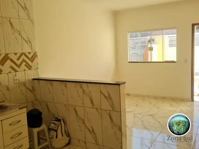 Casa 2 quartos e 1 banheiro, à venda, no bairro Jardim Santa Madre Paulina em Sorocaba