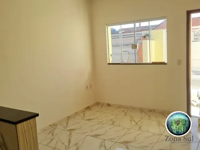 Casa 2 quartos e 1 banheiro, à venda, no bairro Jardim Santa Madre Paulina em Sorocaba