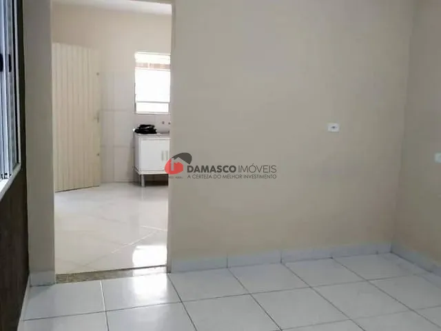 Casa com 250m² 2 quartos e 1 banheiro, à venda, no bairro Santa Maria em Santo André