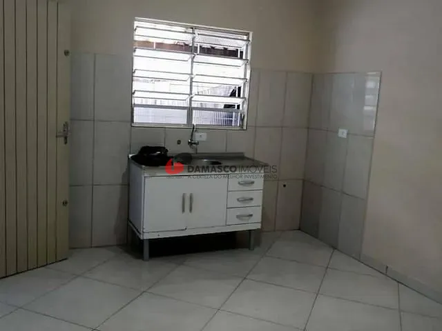 Casa com 250m² 2 quartos e 1 banheiro, à venda, no bairro Santa Maria em Santo André