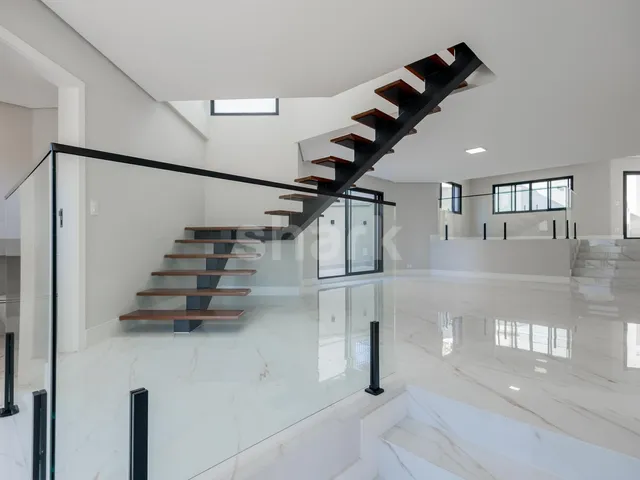 Casa com 460m² 4 quartos e 8 banheiros, à venda, no bairro Alphaville em Santana de Parnaíba
