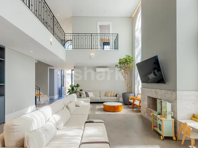Casa com 471m² 4 quartos e 7 banheiros, à venda ou para alugar, no bairro Alphaville em Santana de Parnaíba